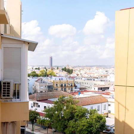 Apartamento Familiar Maria Auxiliadora Seville Luaran gambar