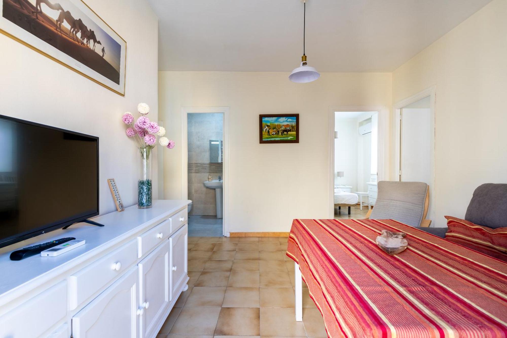 Apartamento Familiar Maria Auxiliadora Seville Luaran gambar