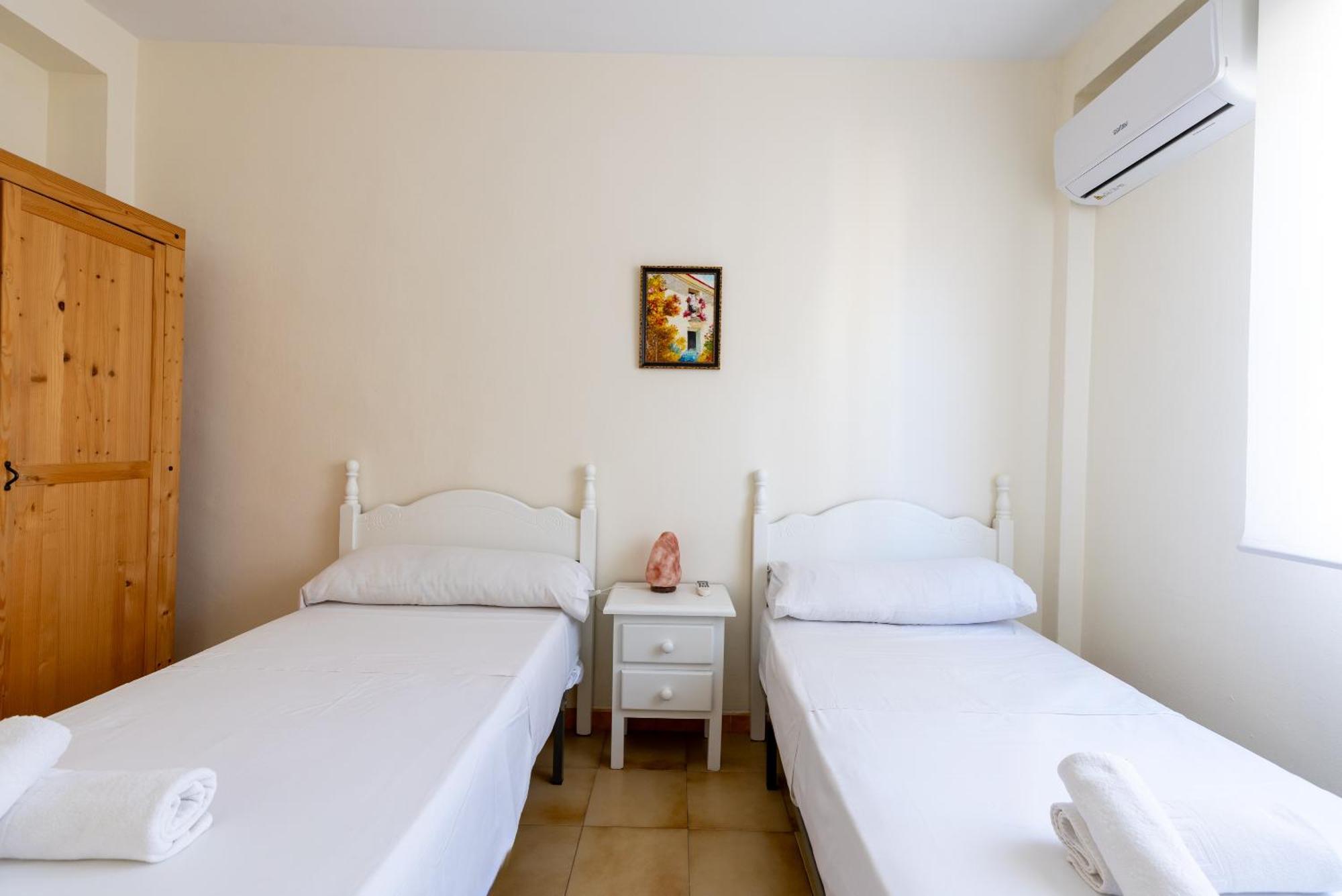 Apartamento Familiar Maria Auxiliadora Seville Luaran gambar