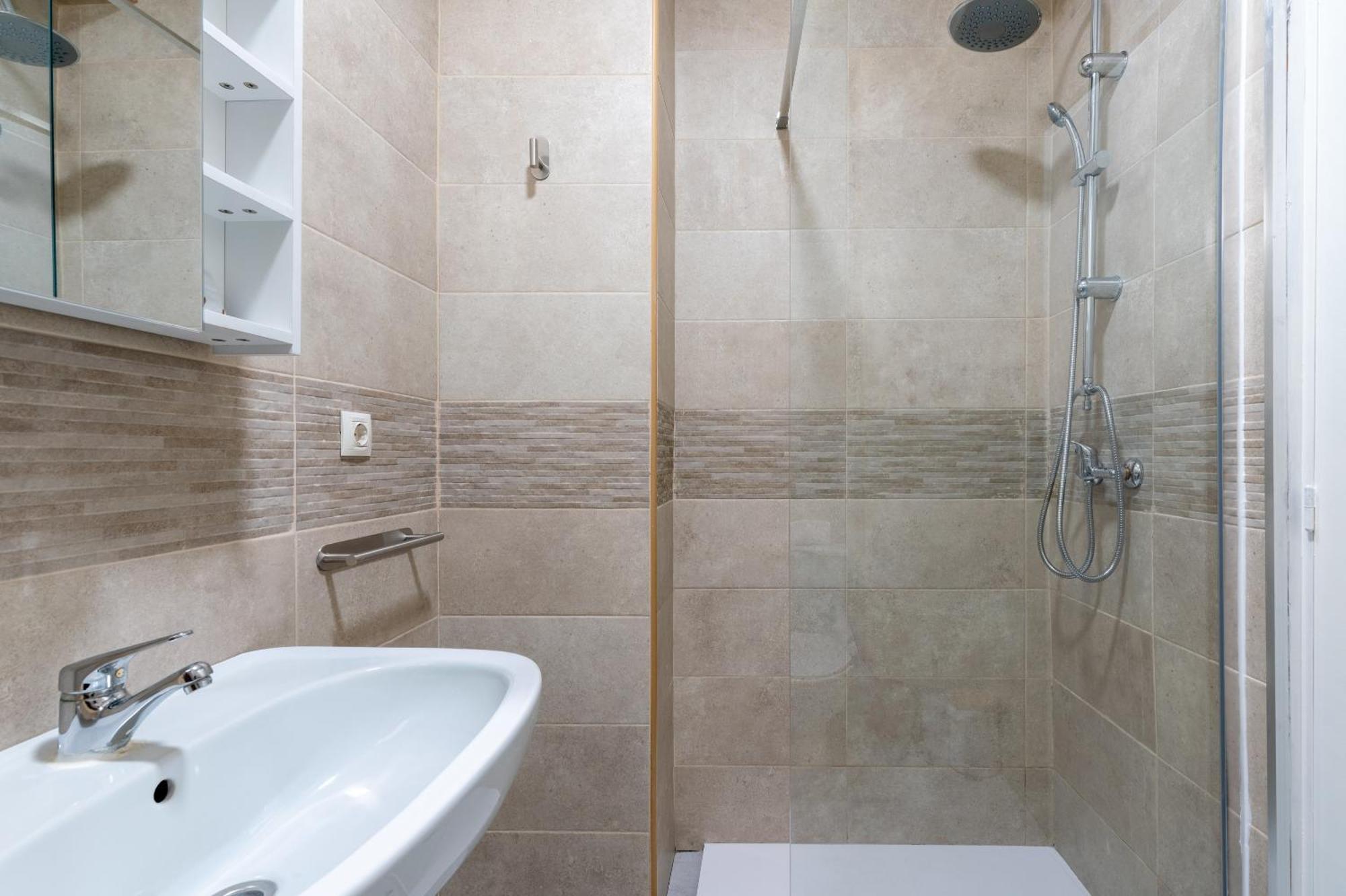 Apartamento Familiar Maria Auxiliadora Seville Luaran gambar